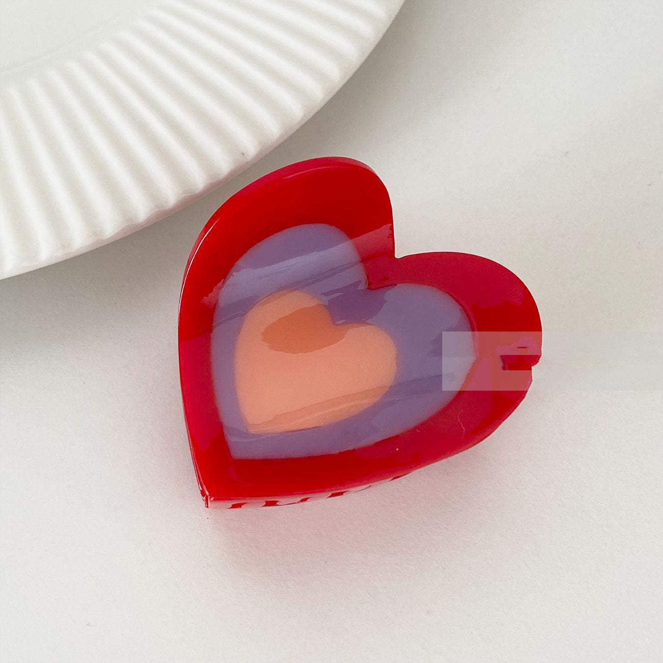 Retro Love Heart Claw Clip